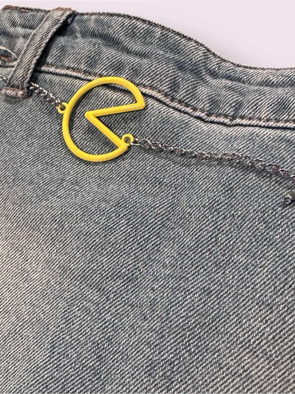 Girls Justice Pac-Man Patch Denim Mini Skirt With Belt **Broken Size Small 7/8